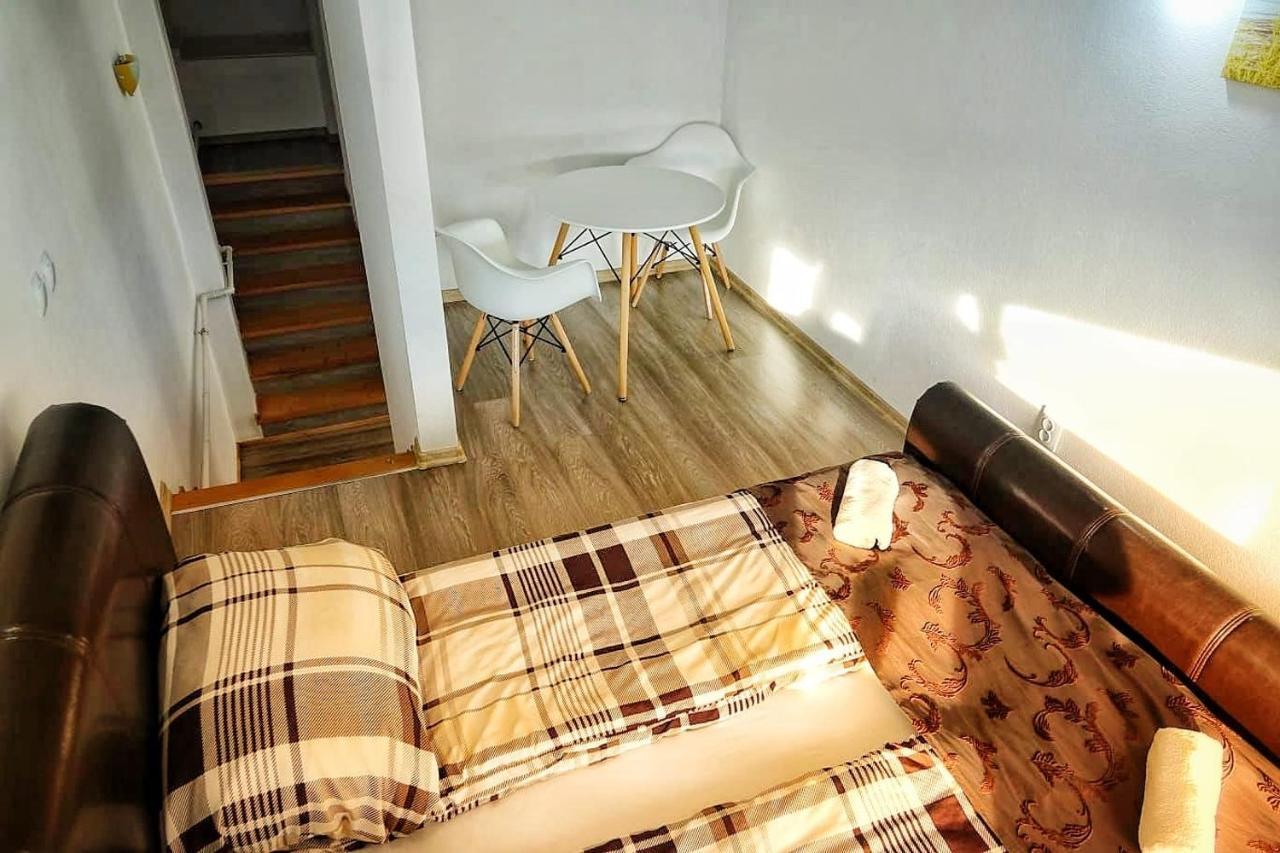 Marko'S Apartament Segesvár Kültér fotó